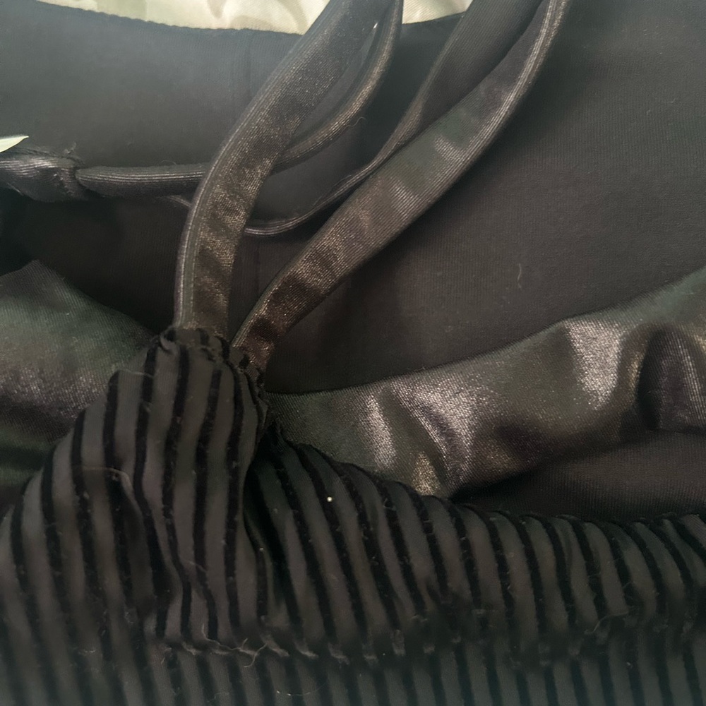 Sports Bra - Picture 5 of 5